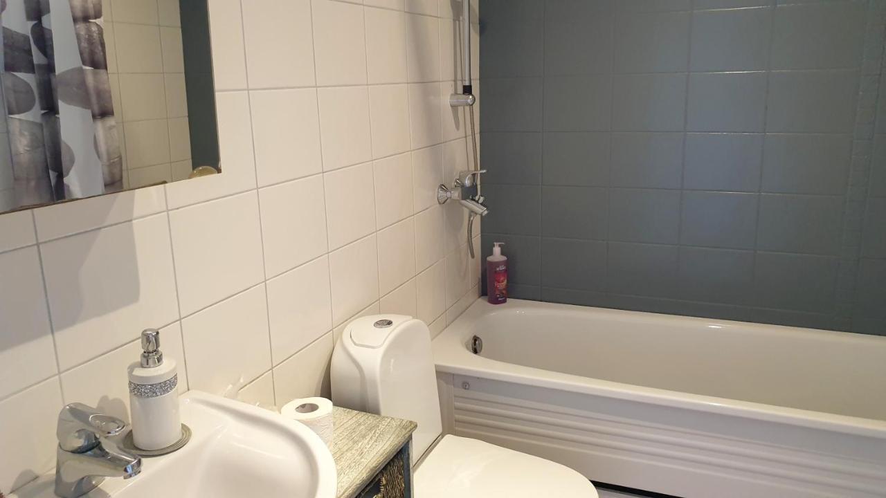 Seaview Apartment Parnu Luaran gambar